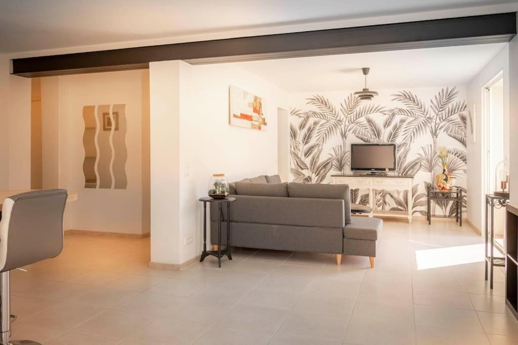 רוקברון-סור-ארז'נס Villa Rhea מראה חיצוני תמונה